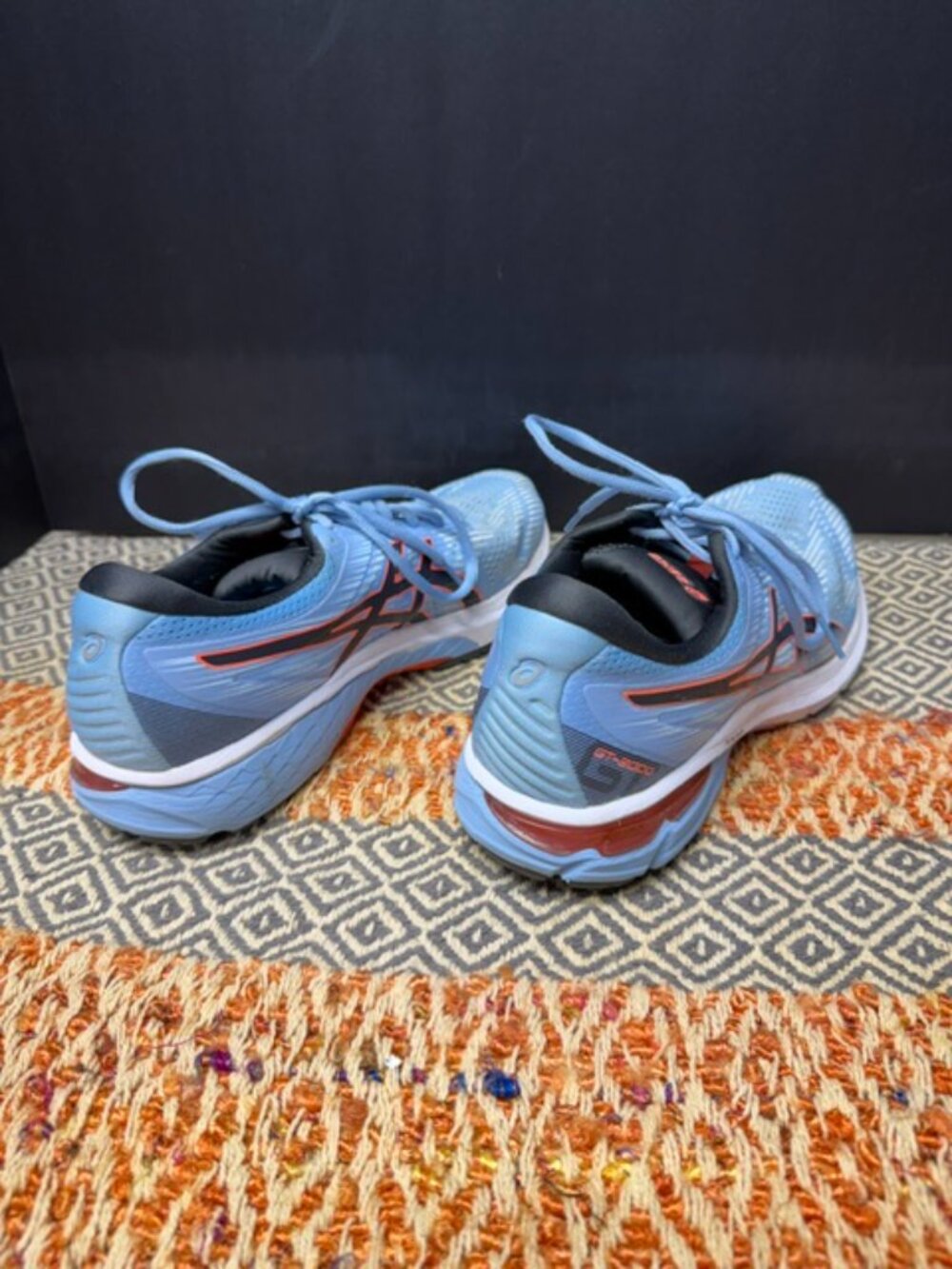 Asics GT-2000 Woman's Size 11 - Picture 9 of 12